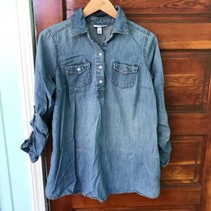 Liz Lange maternity chambray blouse
